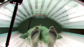 HQ spycam in solarium - solo girl
