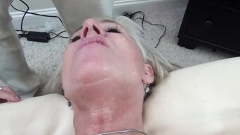 Mature white woman fucks with young black boy
