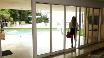 Samantha Rone & Cherie Deville - Experience and youth