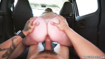 Dirty Mexican gave Alyssa Cole few dollars and fucked in minivan