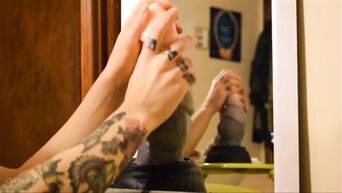Tattooed emo girl does not need man to get pleasure