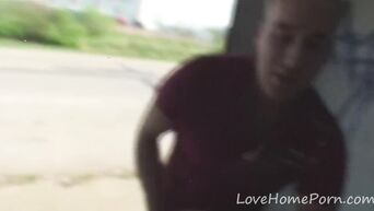 Nymphomaniac pays out pussy and mouth for journey