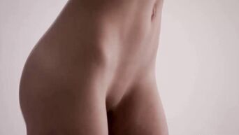 American model and actress Emily Ratajkowski in all its glory